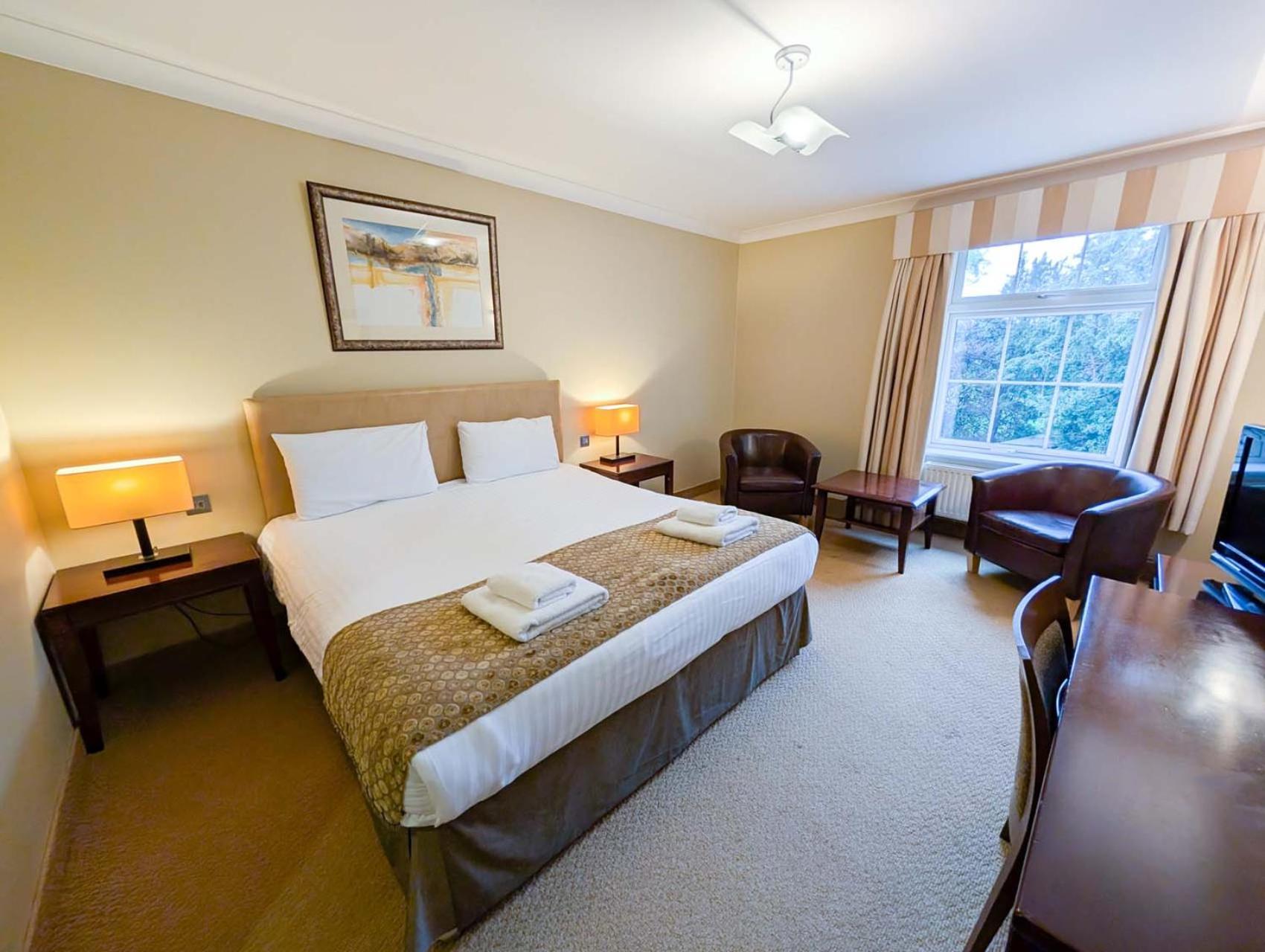 Oriel Hotel St Asaph Buitenkant foto