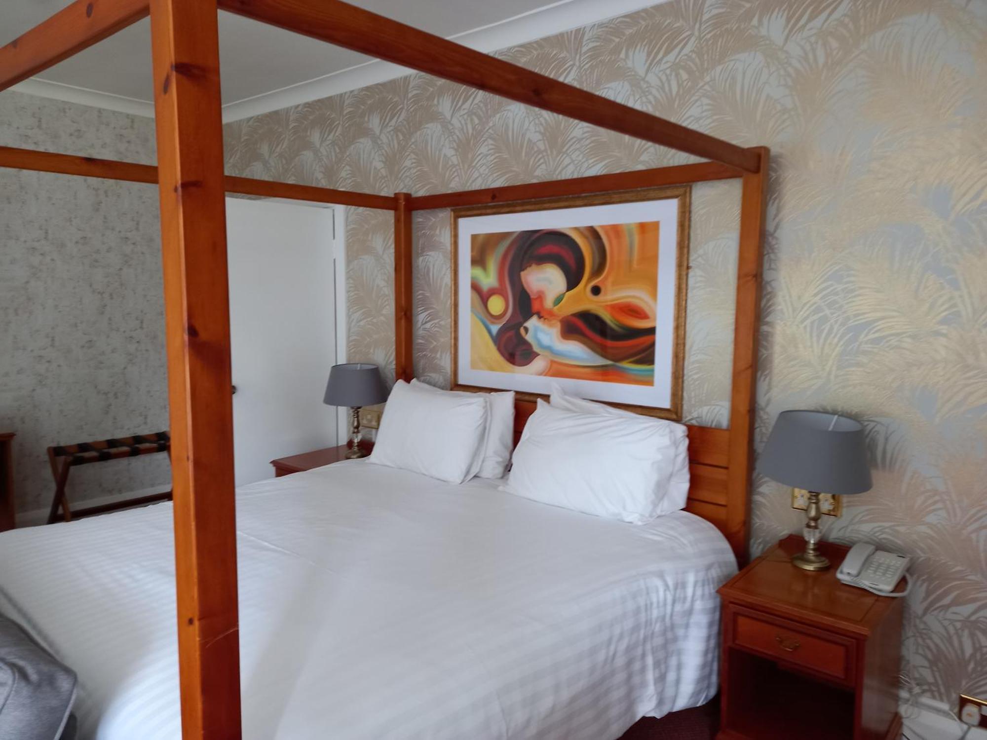 Oriel Hotel St Asaph Buitenkant foto